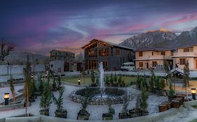 Dynasty Hotel Skardu